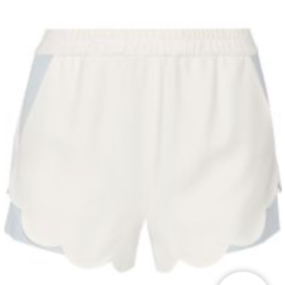 A.L.C. AJ Scalloped hem crepe shorts - BNWT - sz 6 - Picture 2 of 5